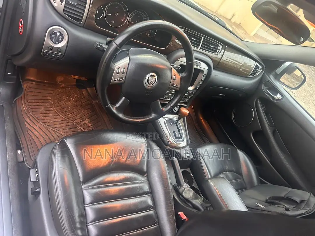 Jaguar X-Type 2.5 V6 2006 Silver