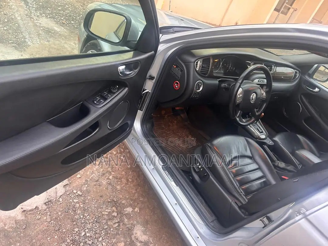 Jaguar X-Type 2.5 V6 2006 Silver