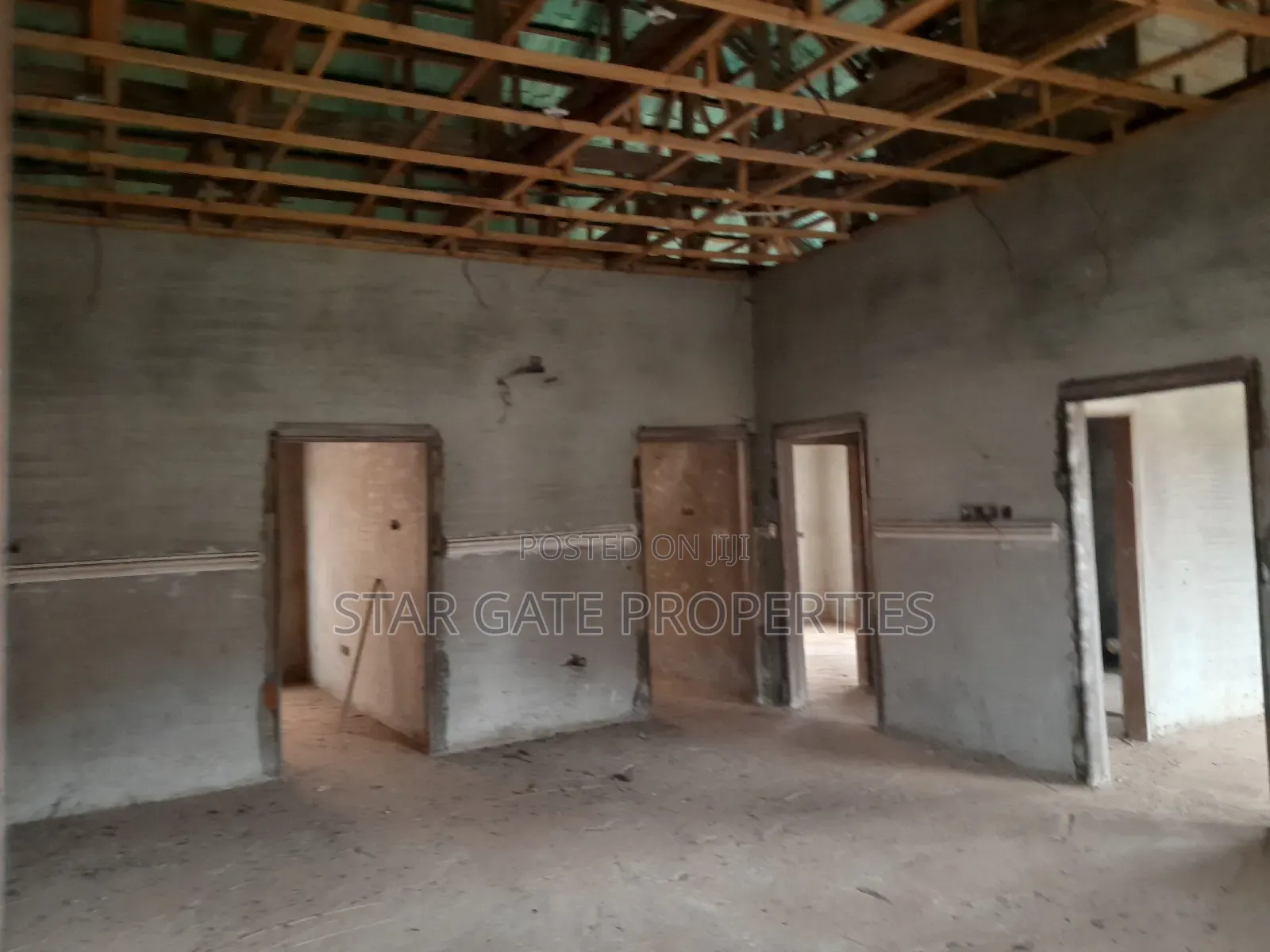 12bdrm House in Buobai/ Asokore, Kumasi Metropolitan for sale