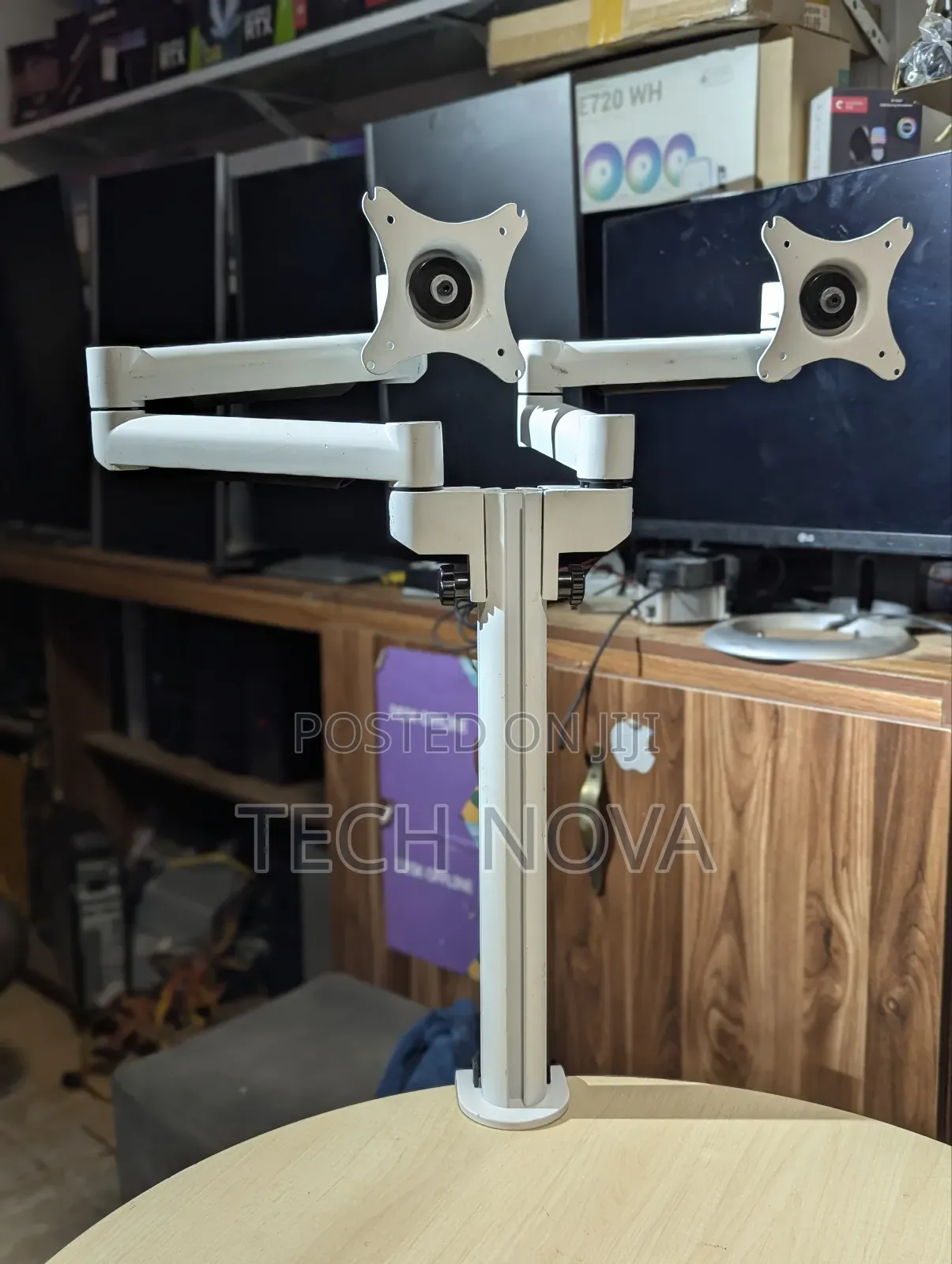Double Monitor Mount