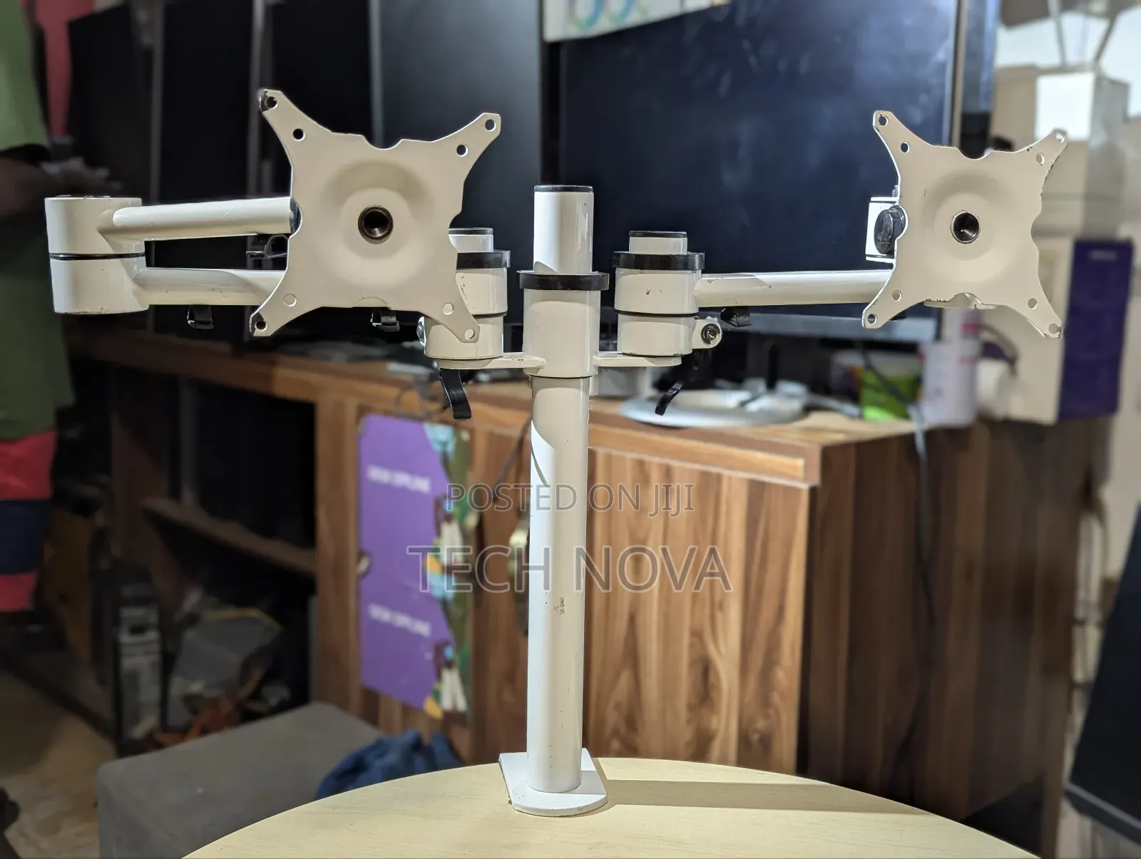 Double Monitor Mount