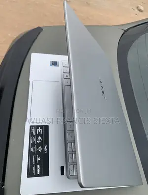 Laptop Acer Swift 3 8GB Intel Core i7 SSD 256GB