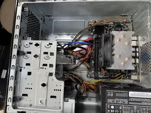 Gigabyte GA-H110MSTX-HD3-ZK 8GB Intel Core I5 HDD 500GB