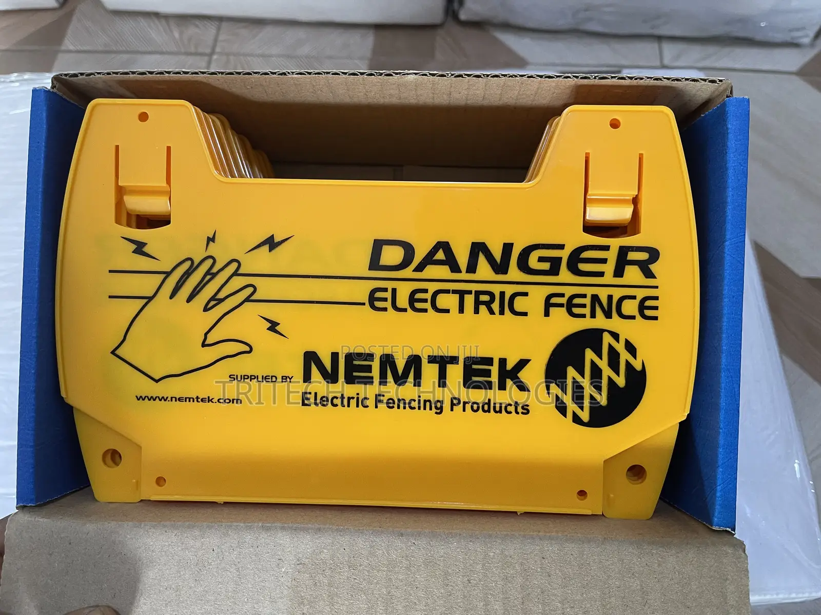 Nemtek Warning Sign Pack 