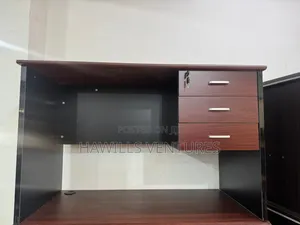 Office Table /Desk