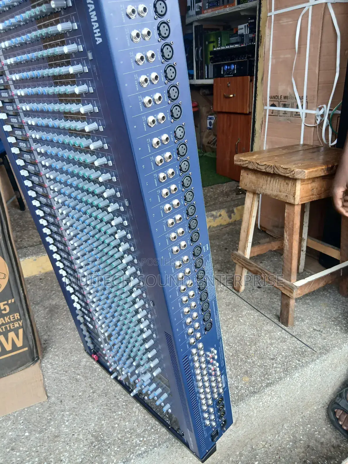Yamaha Mixing Console Mixer(Mg 32 Channels)