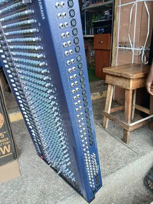 Yamaha Mixing Console Mixer(Mg 32 Channels)