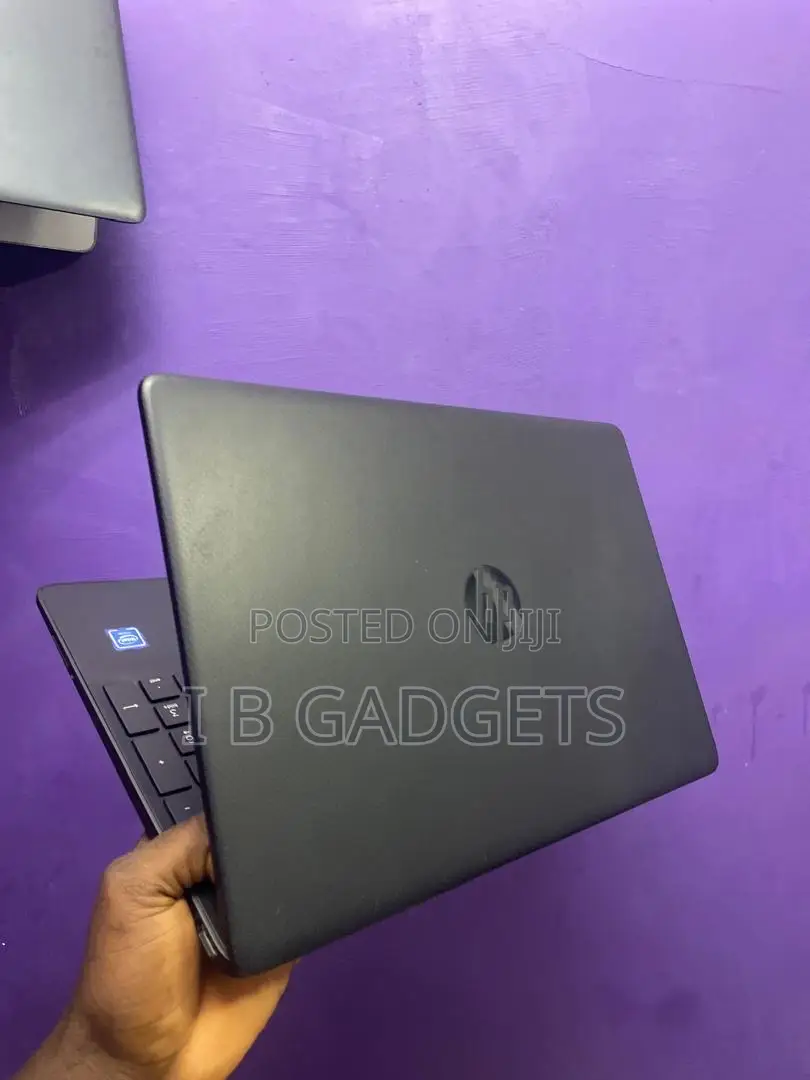 Laptop HP 15s 8GB Intel Celeron SSD 256GB
