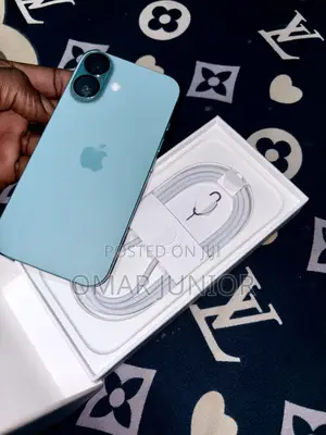 New Apple iPhone 16 128 GB Blue