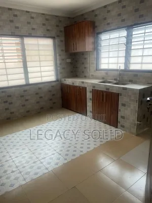 4bdrm House in Legacy Solid Real, New Town for rent