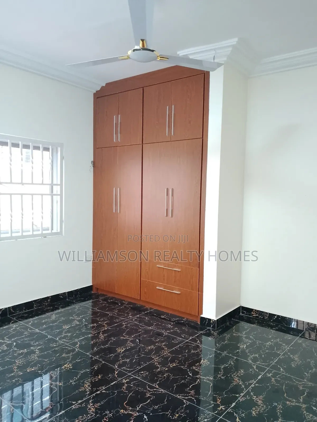 1bdrm Apartment in Community 18 Area, Spintex for rent