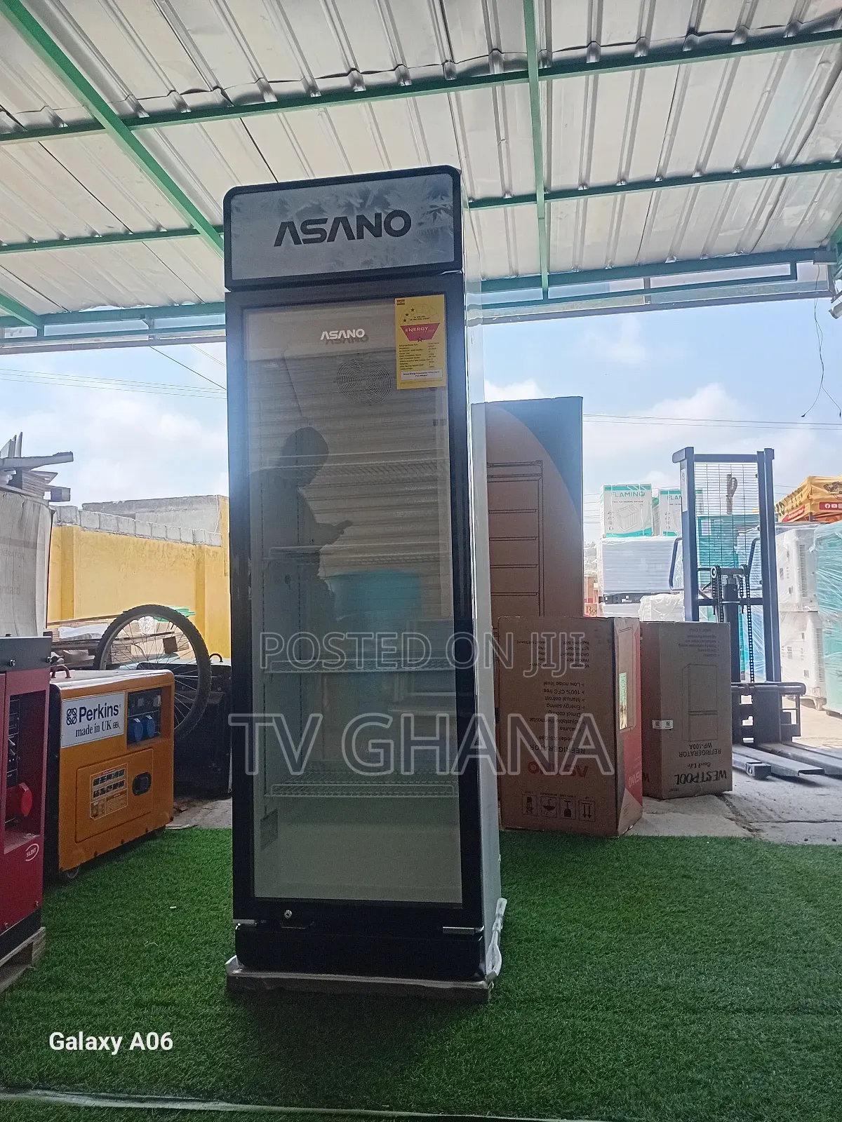 Big Storage Asano 244 Liters Freezer
