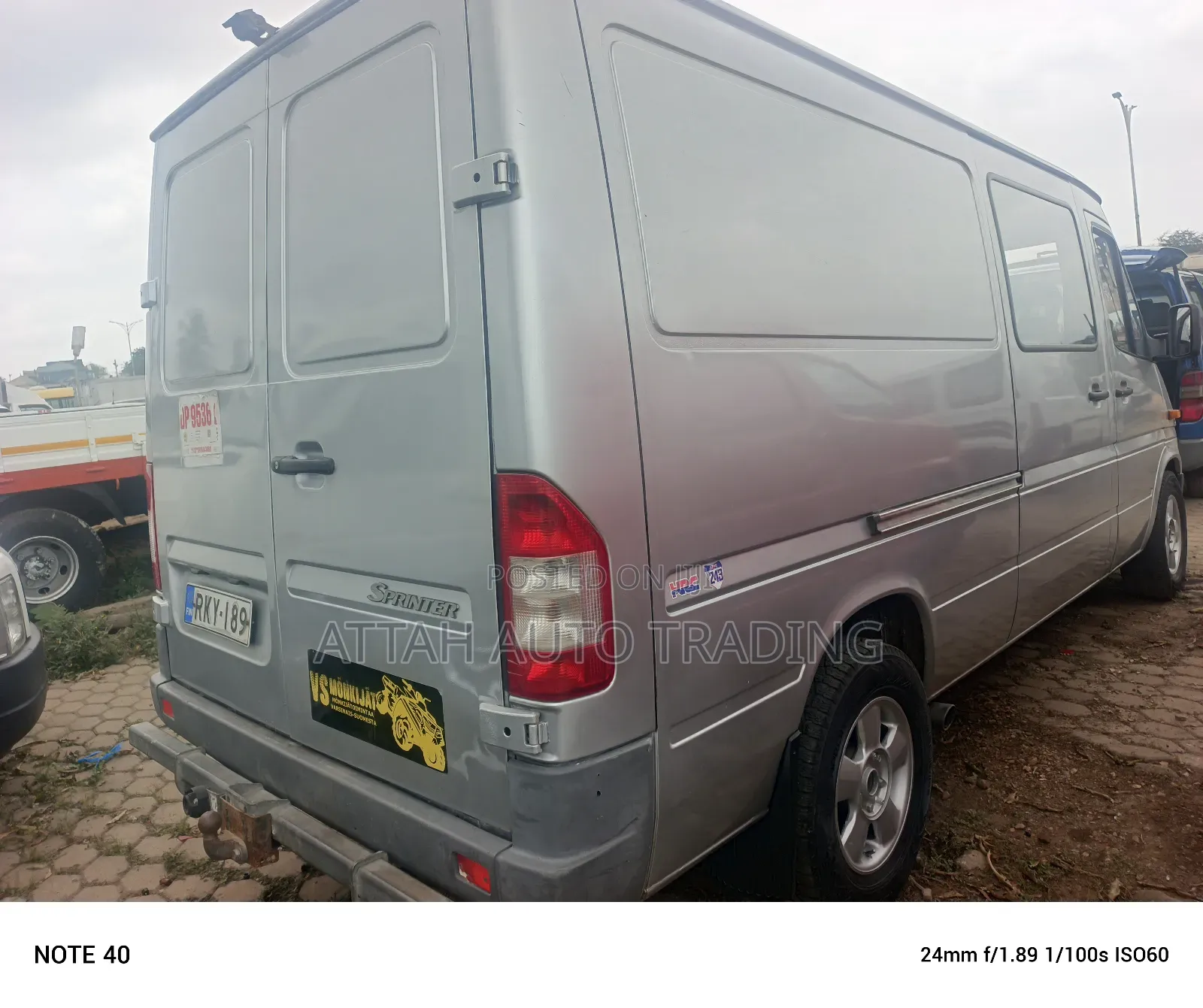 Mercedes-Benz Sprinter 2000 Silver