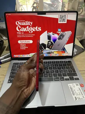 Apple iPhone 11 128 GB Red