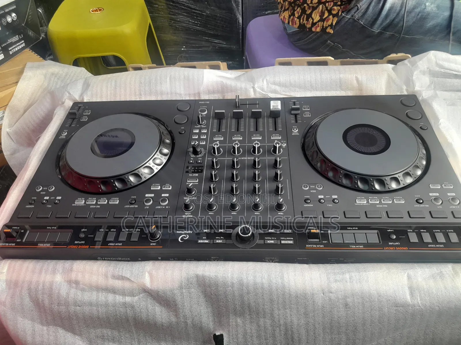 Dj Mixer DDJ-GRV 6