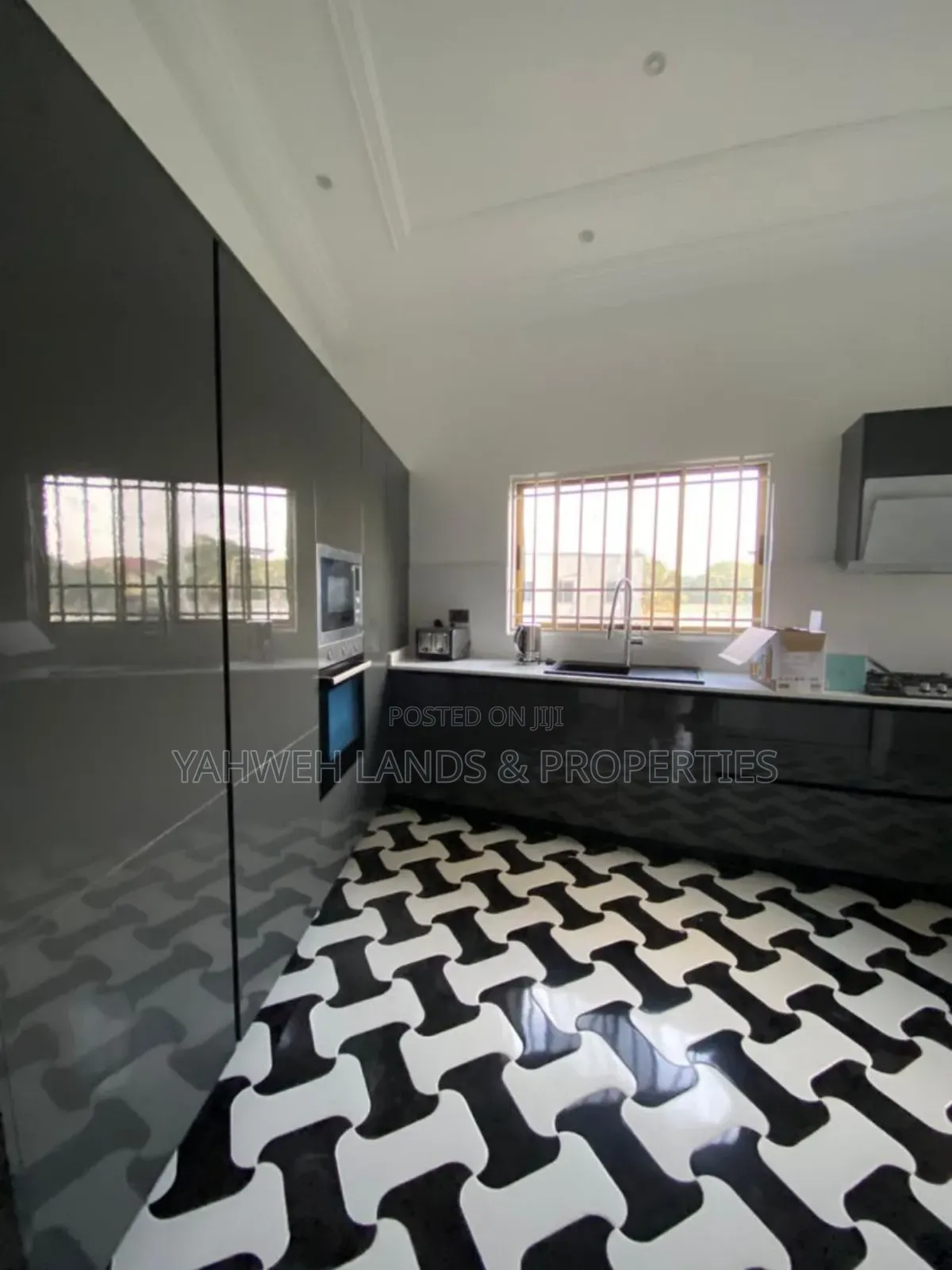 Furnished 2bdrm Apartment in Hfc Estate, Spintex for rent