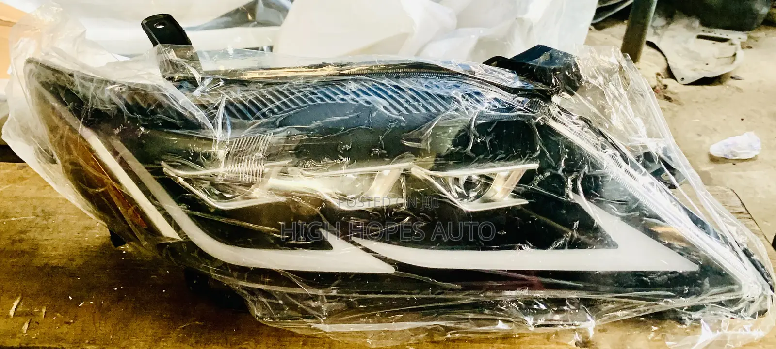 2009-2013 Toyota Corolla Spec Headlight.