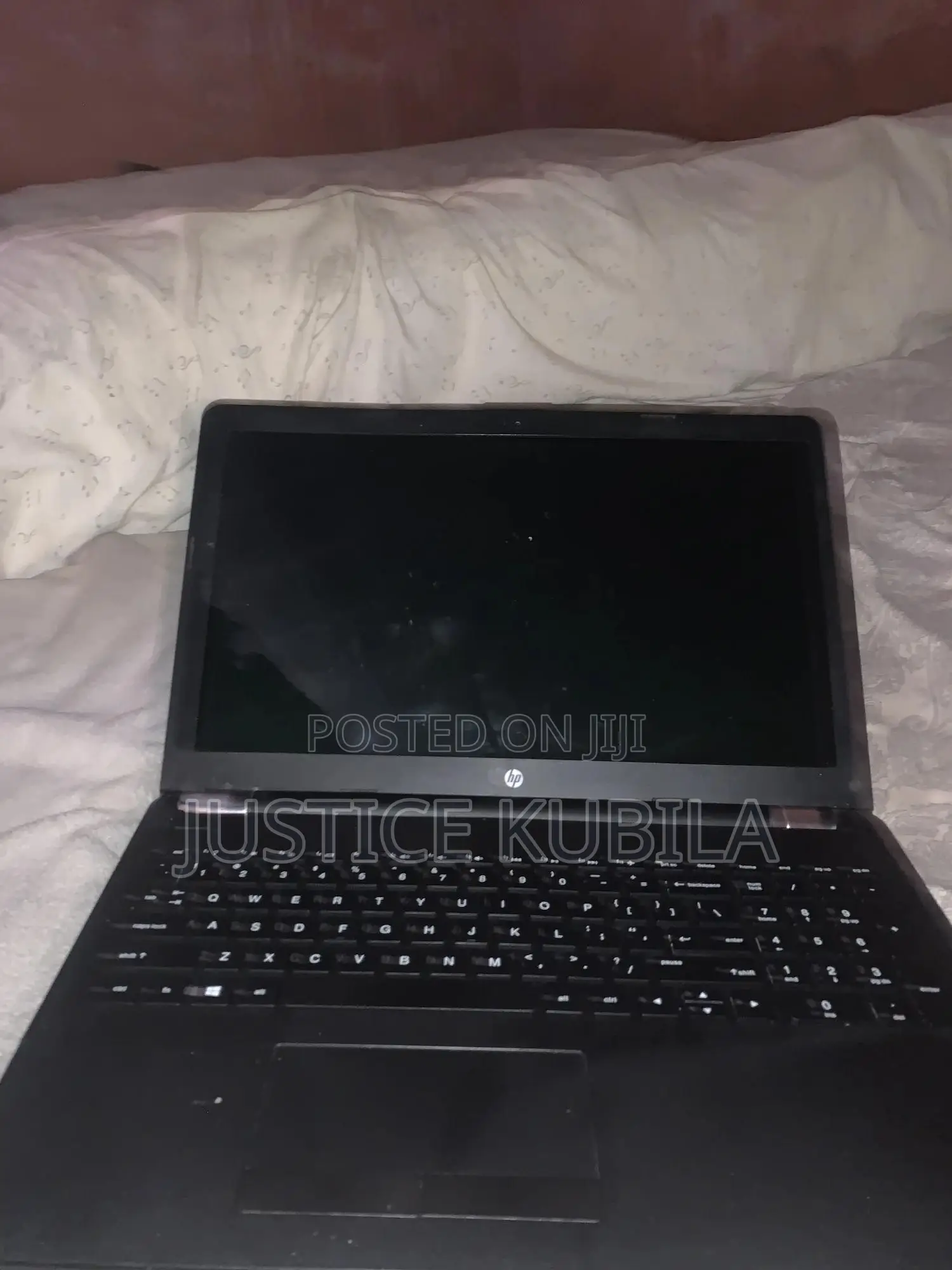 Laptop HP Pavilion 15 4GB Intel Celeron HDD+SSD 500GB