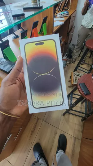 New Apple iPhone 14 Pro Max 128 GB Gold
