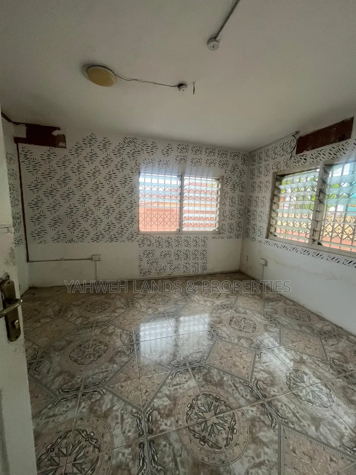 6bdrm House in Spintex for rent