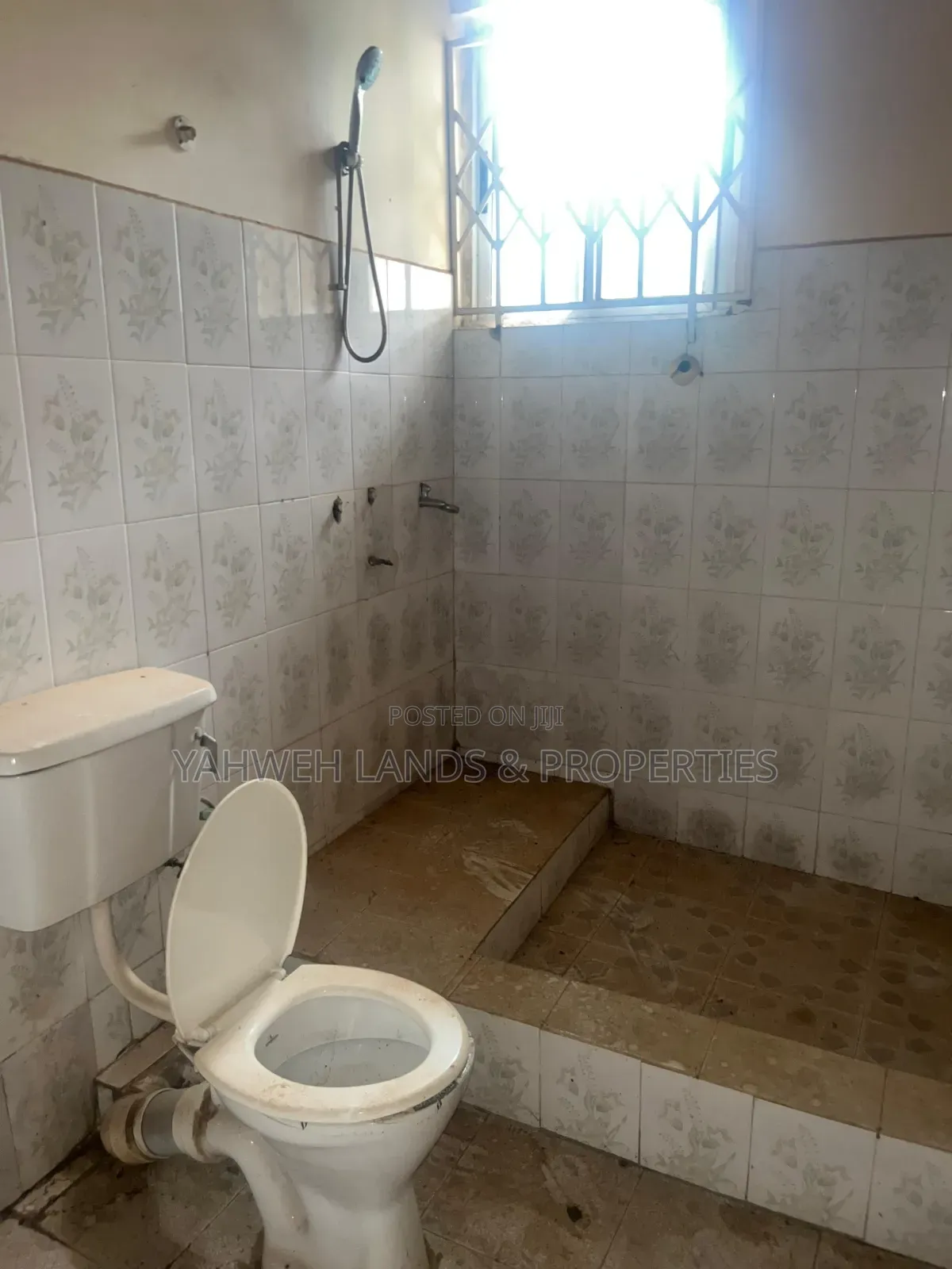 6bdrm House in Spintex for rent