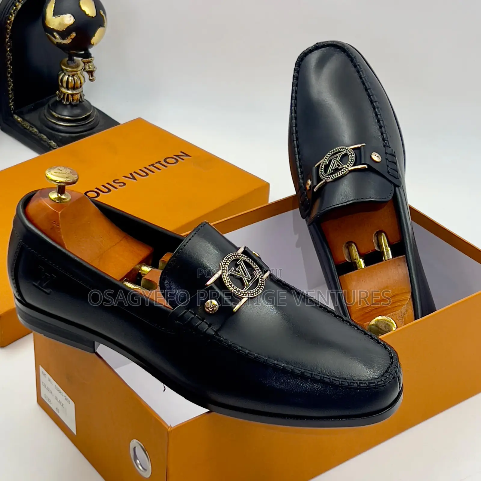 High Quality *Louis Vuitton Black* Shoe