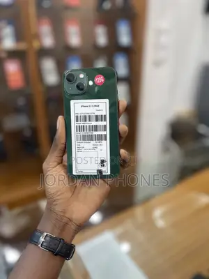 Apple iPhone 13 128 GB Green