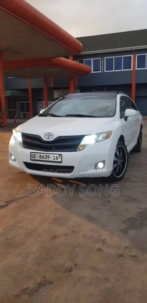 Toyota Venza XLE 4dr Wagon (2.7L 4cyl 6A) 2014 White
