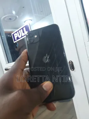 Apple iPhone 11 64 GB Black