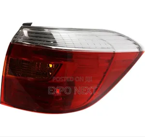 Tail Light Pair 2008-2010 Toyota Highlander