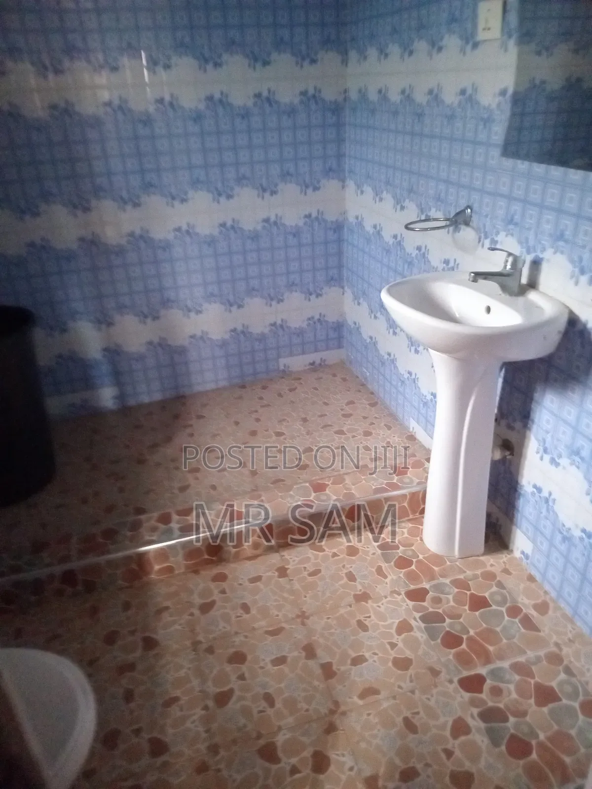 1bdrm Apartment in Sam Properties, Toll Booth for rent