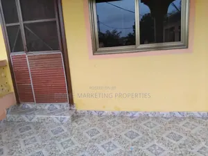 3bdrm House in Oduman Ablekuma for rent