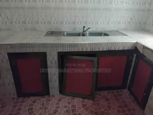 3bdrm House in Oduman Ablekuma for rent