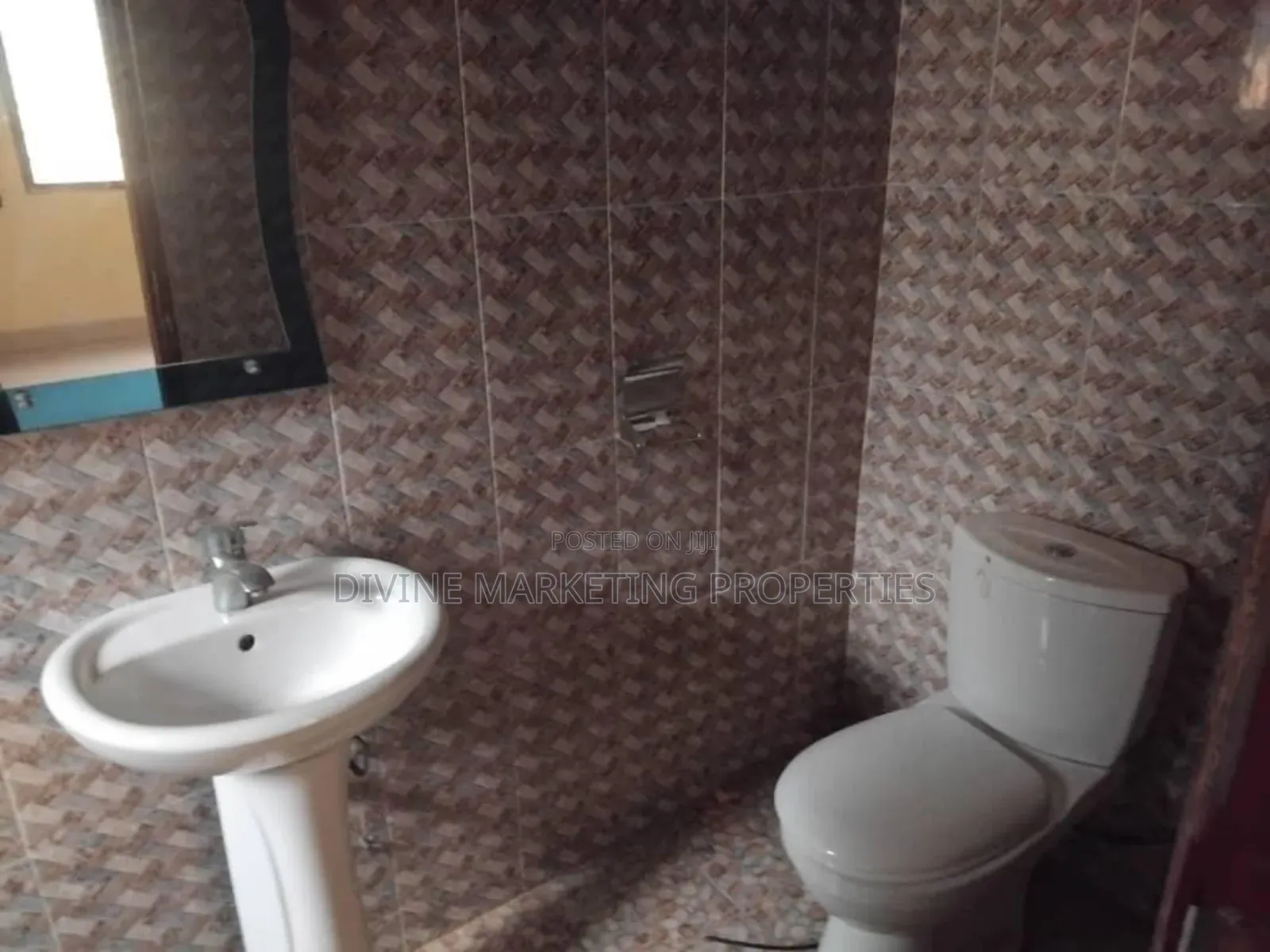 3bdrm House in Oduman Ablekuma for rent