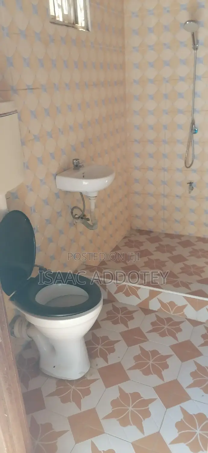 1bdrm Apartment in Lashibi Access Bank, Spintex for rent