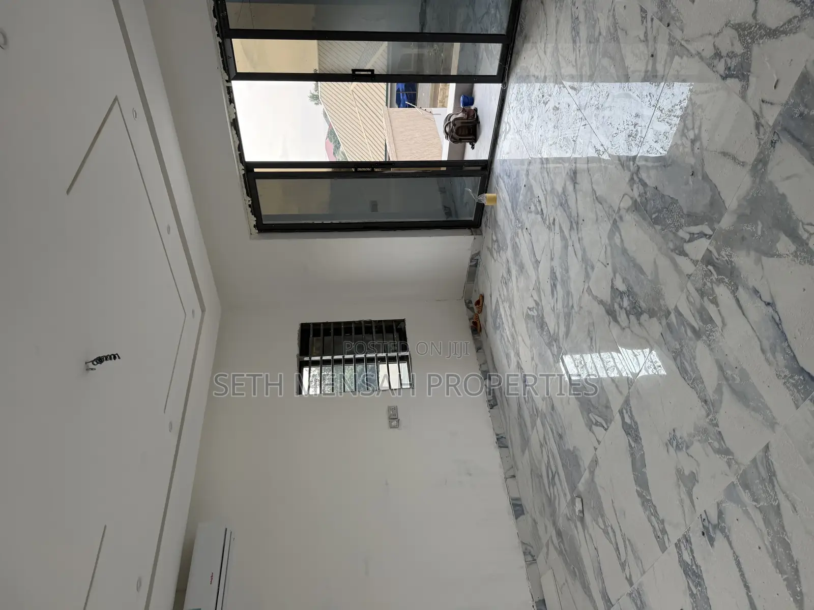 4bdrm House in Skm, Lake Side Estate for sale