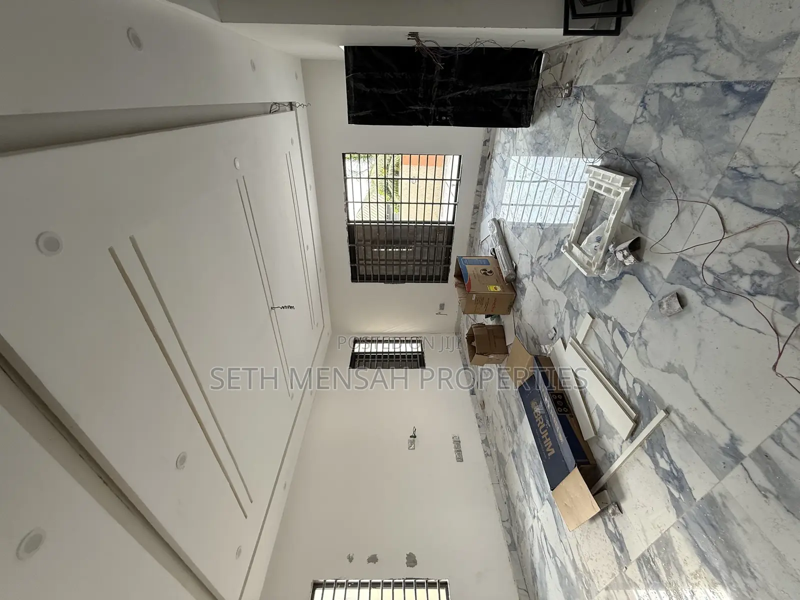 4bdrm House in Skm, Lake Side Estate for sale
