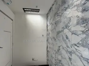4bdrm House in Skm, Lake Side Estate for sale