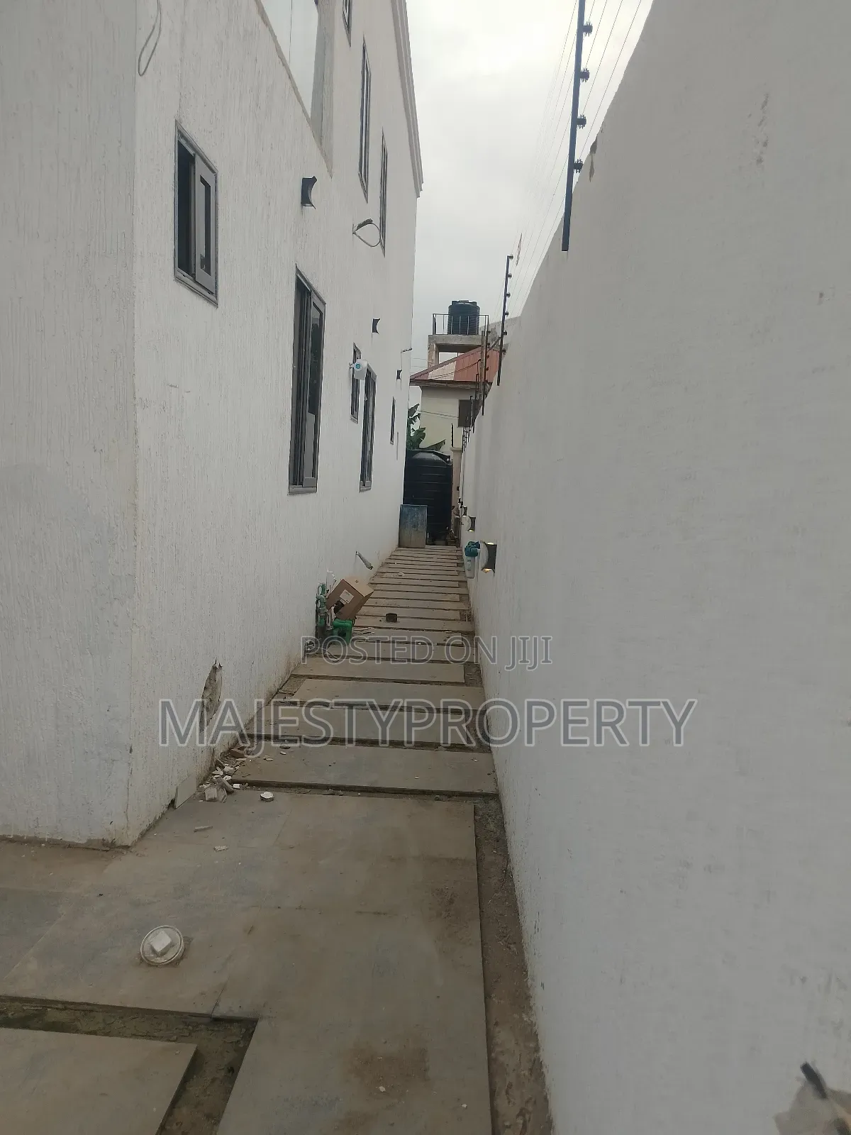 Newly Built Three 3bedrooms Luxury Self-Compound for Sale at Spintex