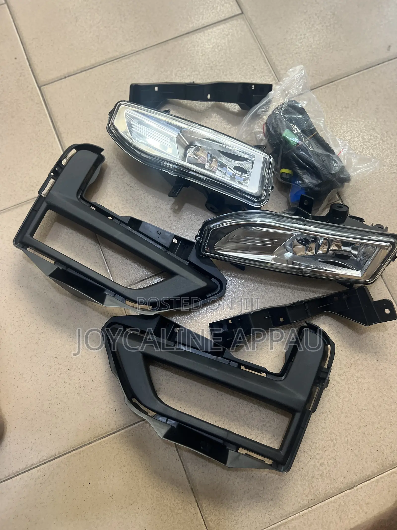 Nissan Rogue Fog Light and Cover 2017 to 2020