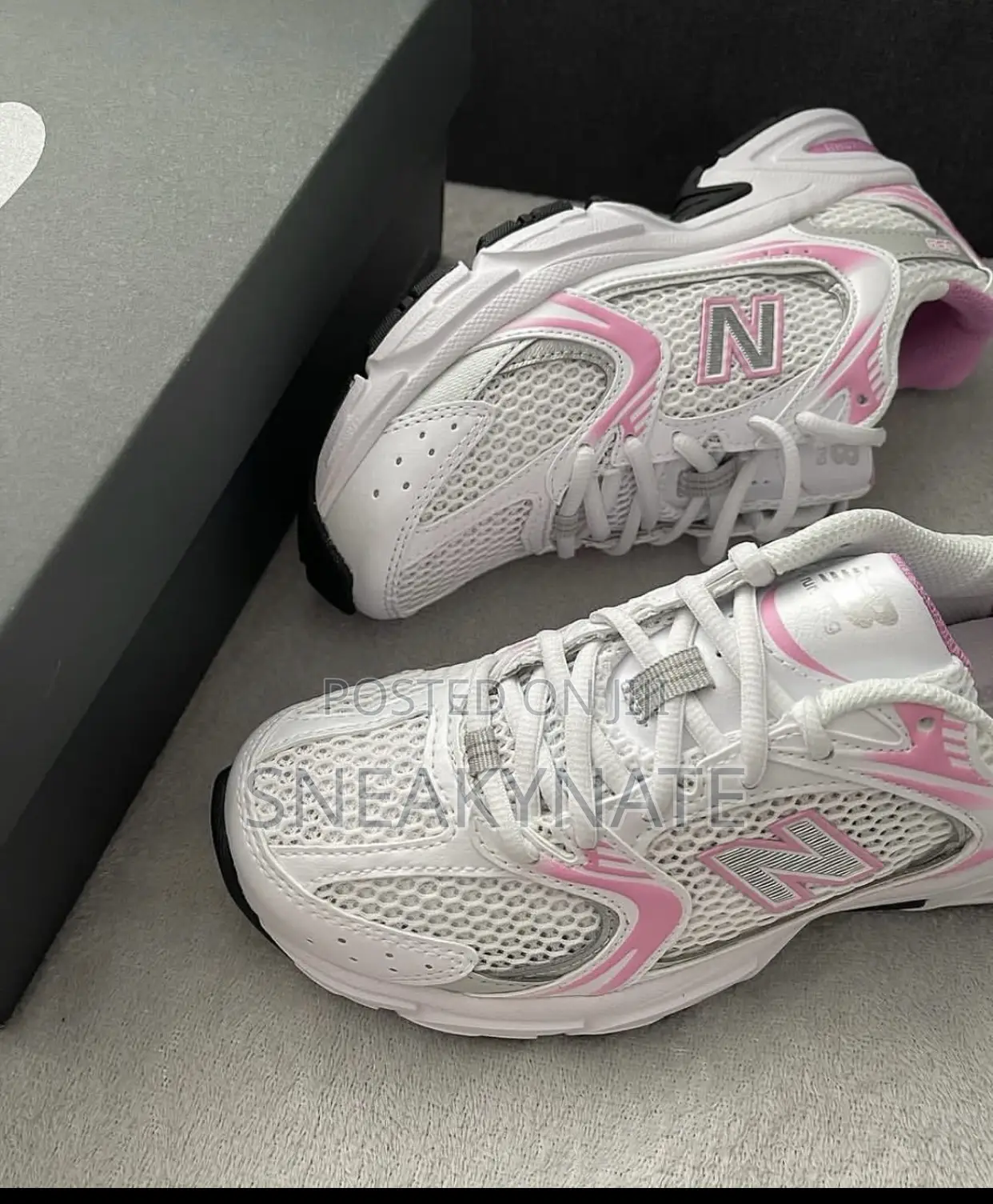 New Balance 530 Sneakers