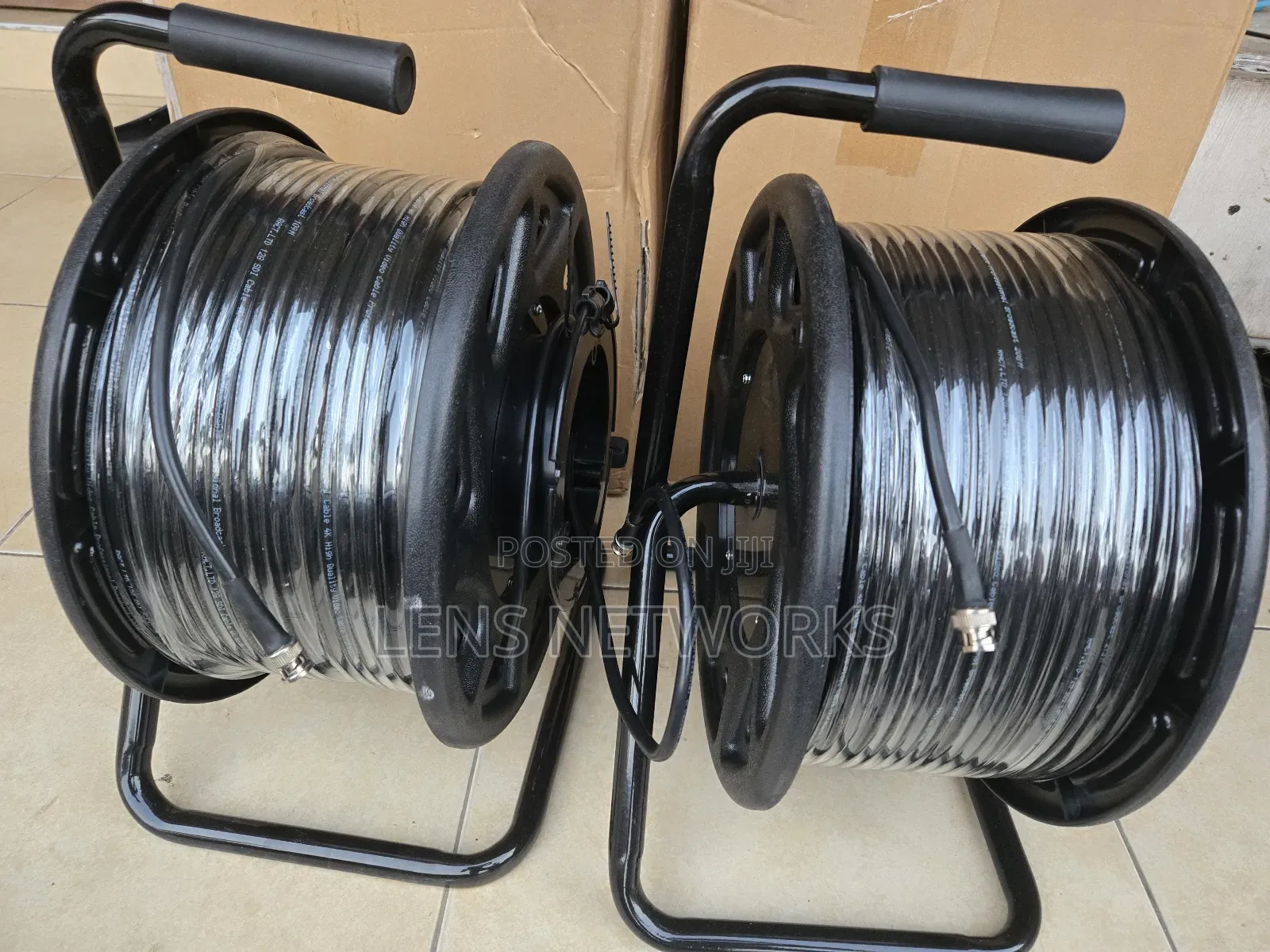 12g-Sdi Sdi Cable With Canare Connectors and Cable Roller
