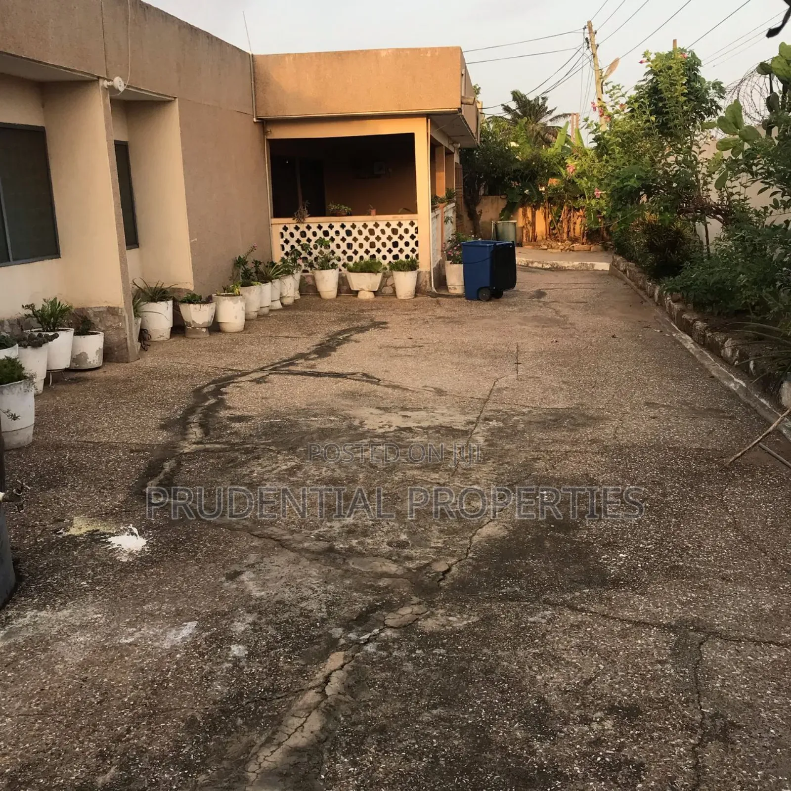 4bdrm House in Dansoman for sale
