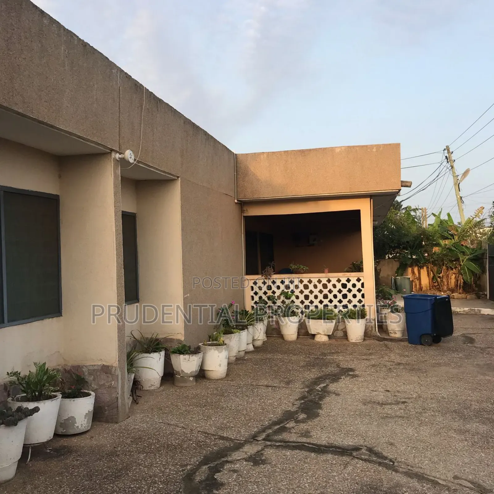 4bdrm House in Dansoman for sale