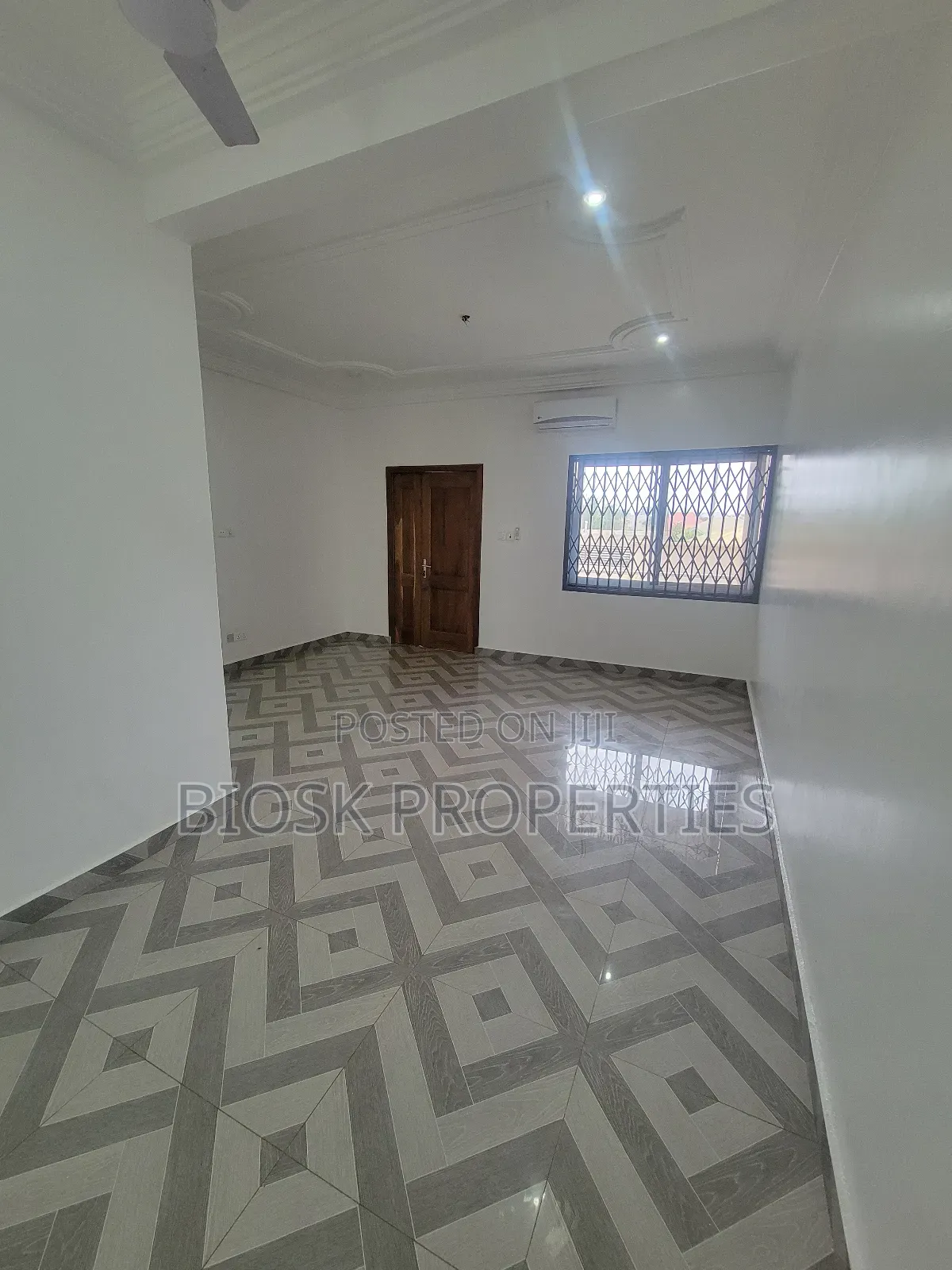 2bdrm Apartment in Biosk Properties, Malejor for rent