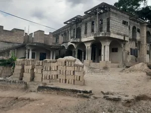 26 Bedrooms Hotel for Sale at Parkoso ( Near Asokore Mampong)