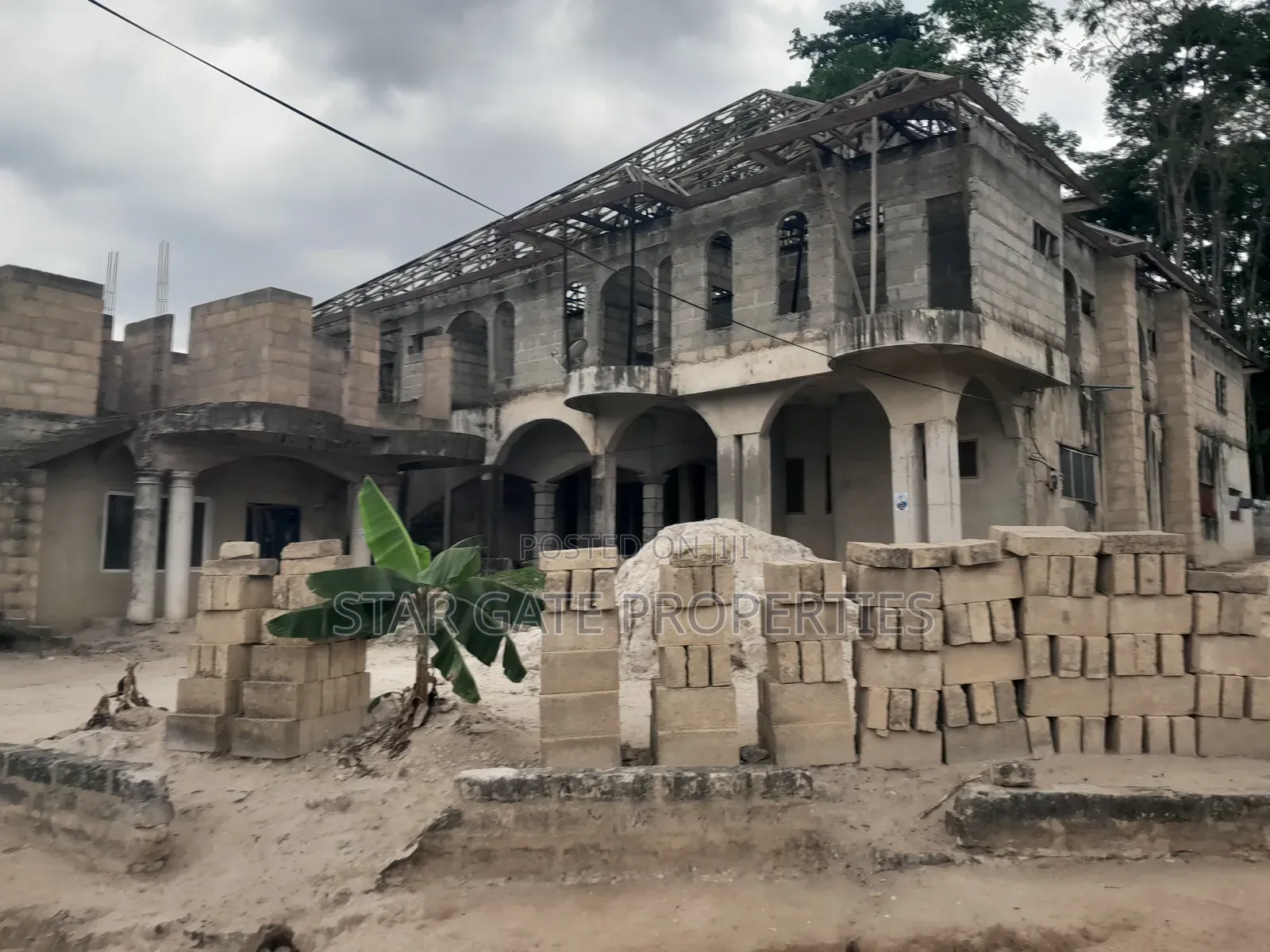 26 Bedrooms Hotel for Sale at Parkoso ( Near Asokore Mampong)
