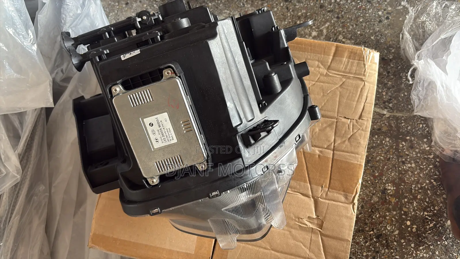 Santa Fe 2019-2020 Headlight And All Kinds Of Parts