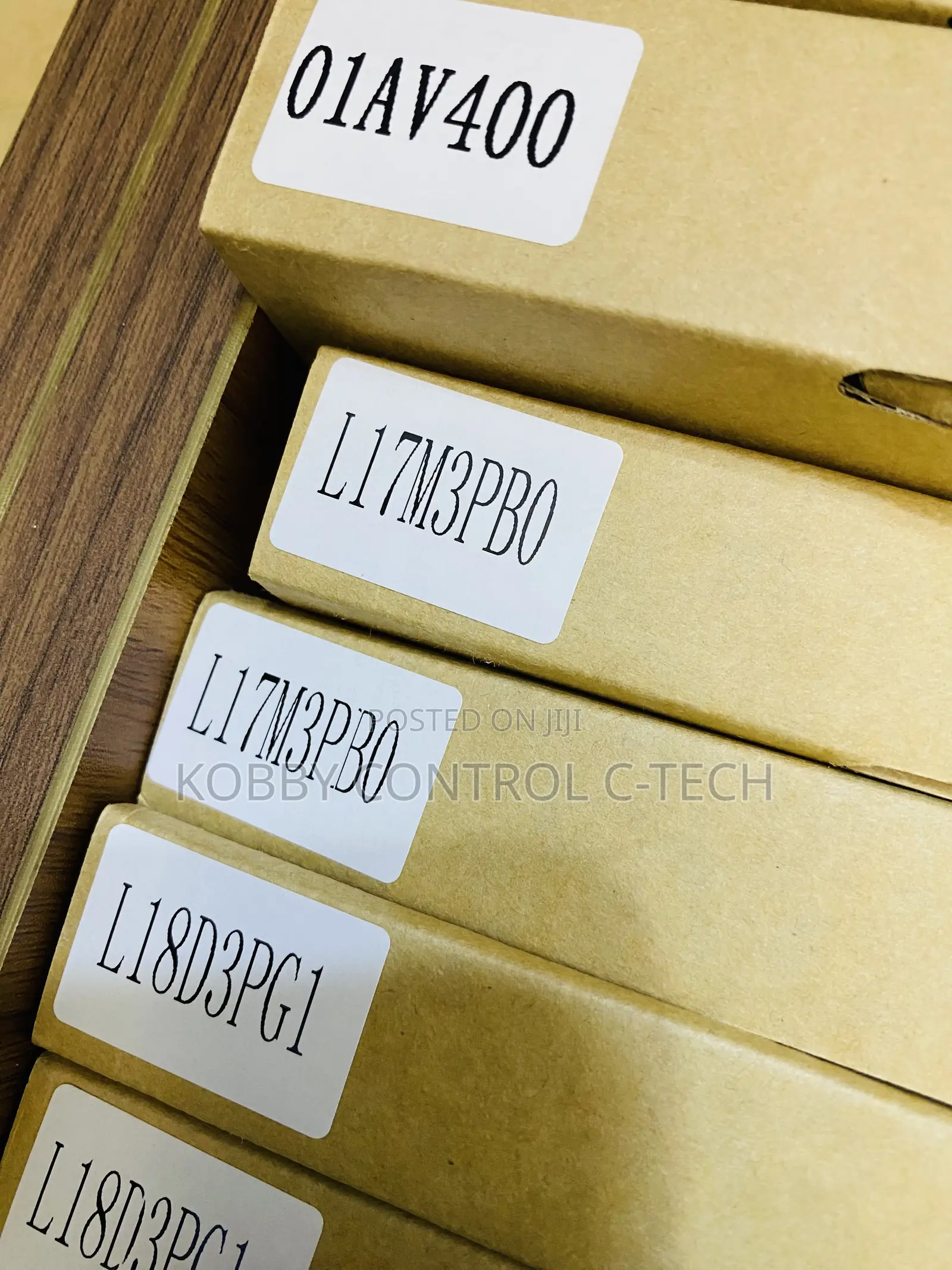 L17m3pb0 Lenovo Flex 3, Ideapad 3 Original Grade a Inbuilt Battery