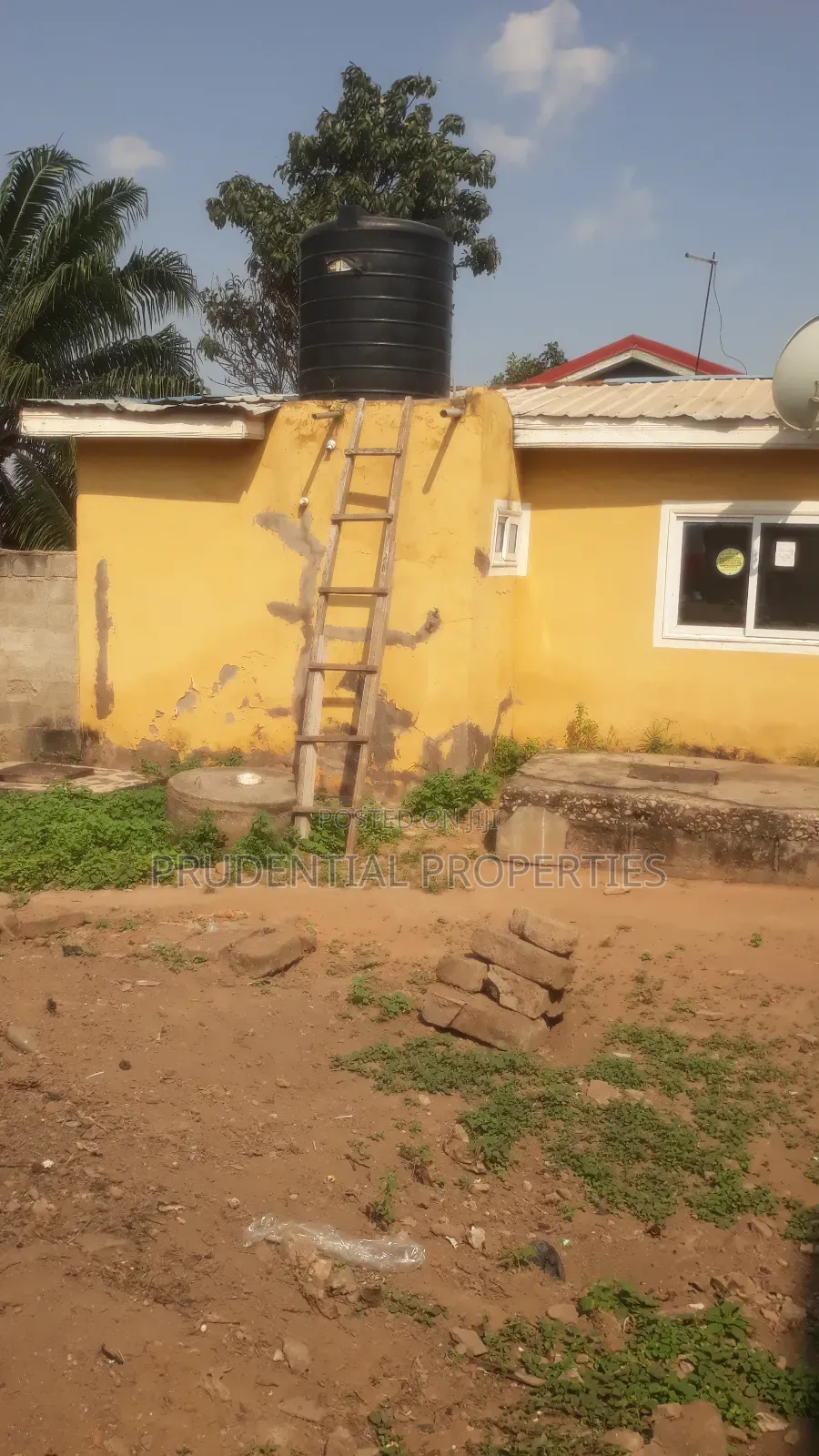 3bdrm House in Achimota for sale